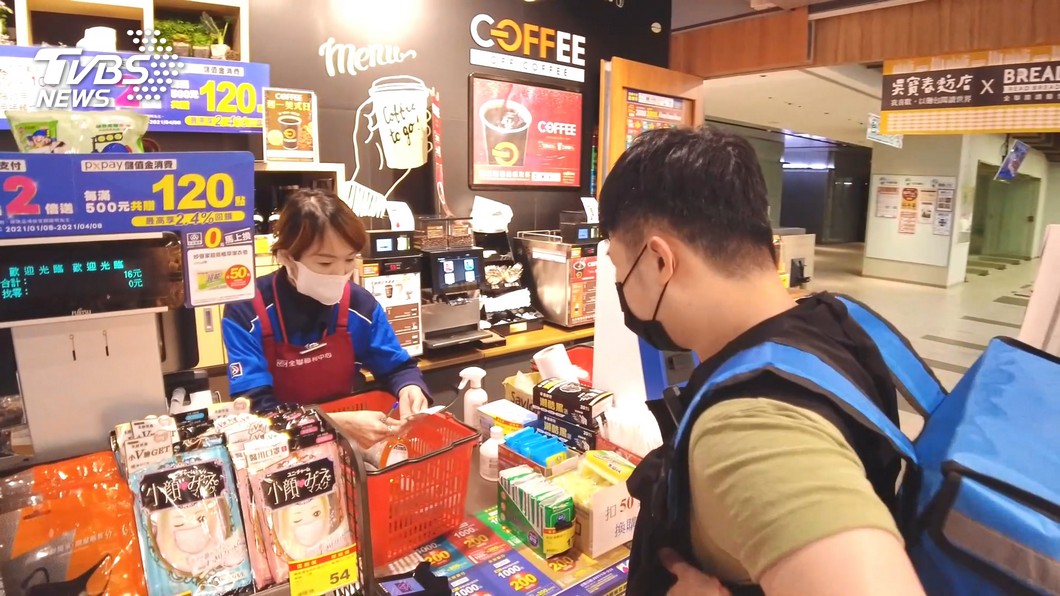 小心別白跑!6大超市量販店「春節營業時間」一覽表