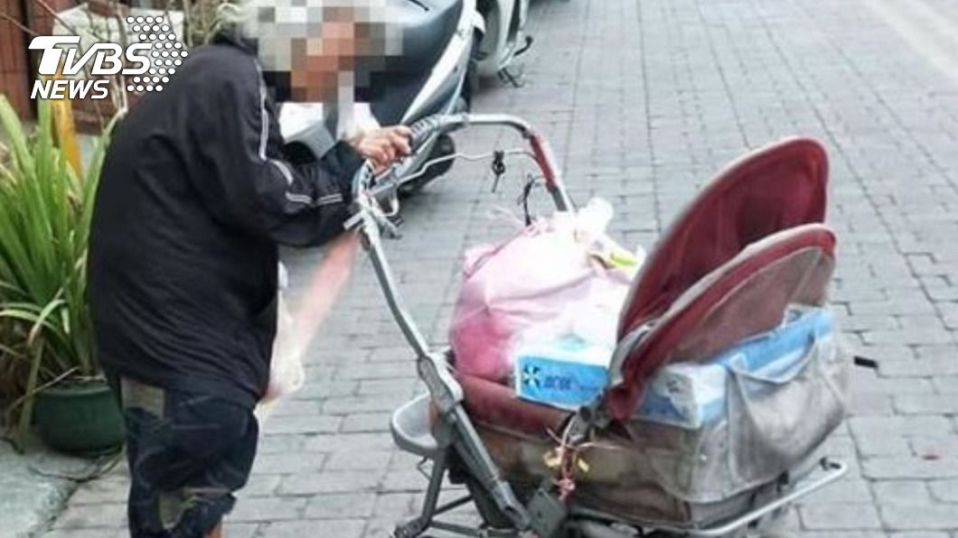 獨居老婦翻路邊吃剩便當果腹 男掏身上現金被讚翻