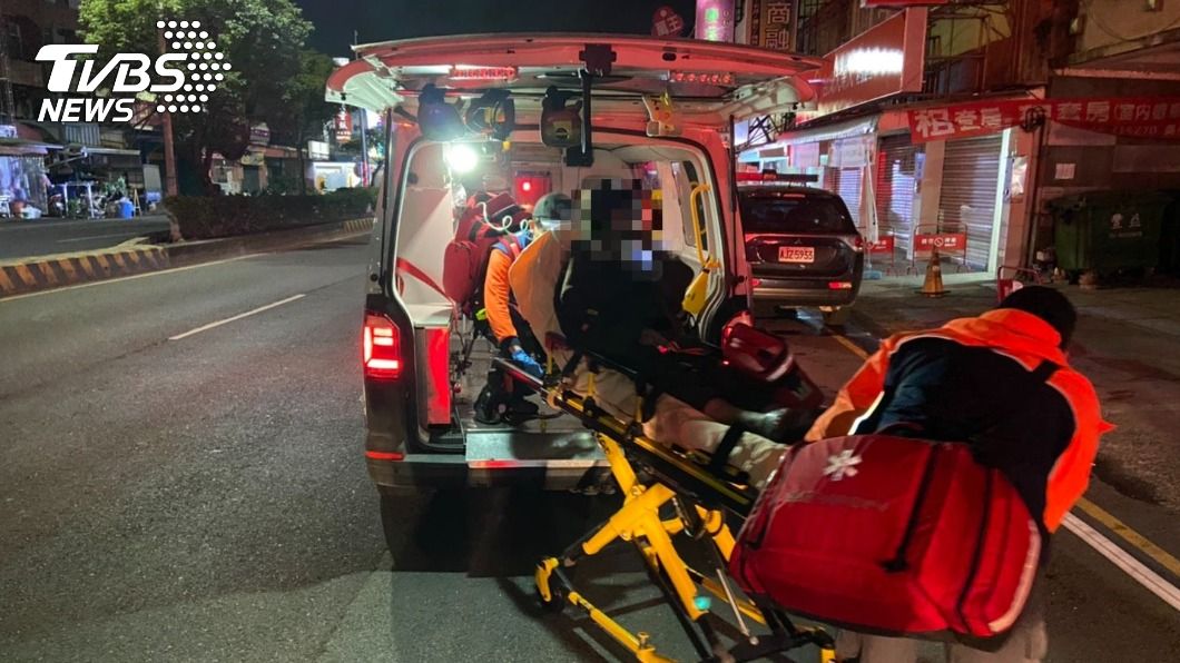 火警導致1人重傷3人輕傷。(圖/TVBS)