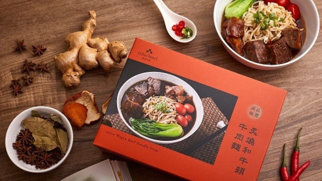 誠品行旅牛肉麵禮盒。(圖/翻攝自誠品行旅臉書)