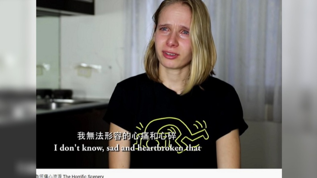 莉娜回憶小琉球海底景象淚崩。(圖/翻攝自不要鬧工作室YouTube)