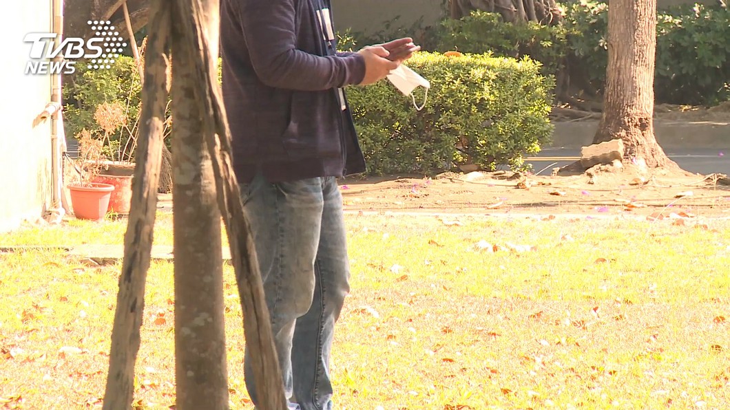 控主管霸凌「罰站到天亮」 公司駁:全程陪同