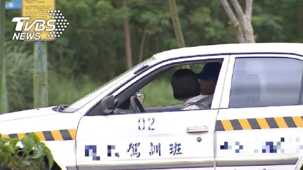 陸19歲女學開車失聯 草叢中尋獲遺體遭剖腹