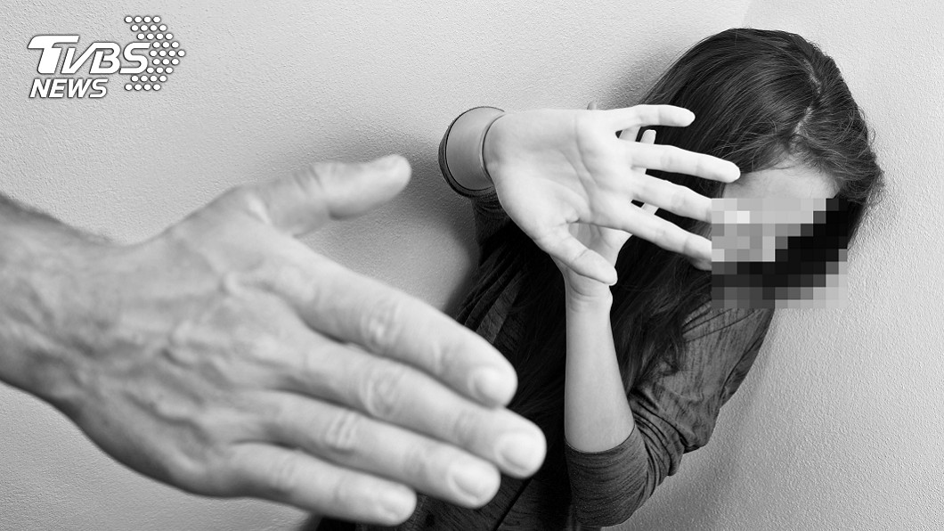 連續虐童案件引起社會一陣譁然。（示意圖／Shutterstock達志影像）