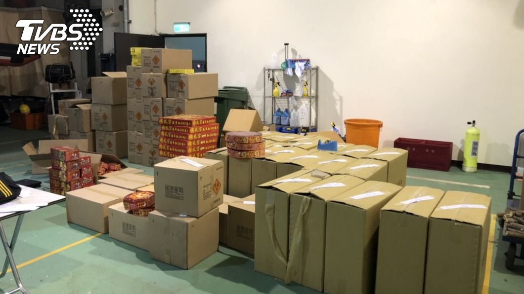 新北佛具店違法囤711公斤煙火 全遭沒入及罰鍰