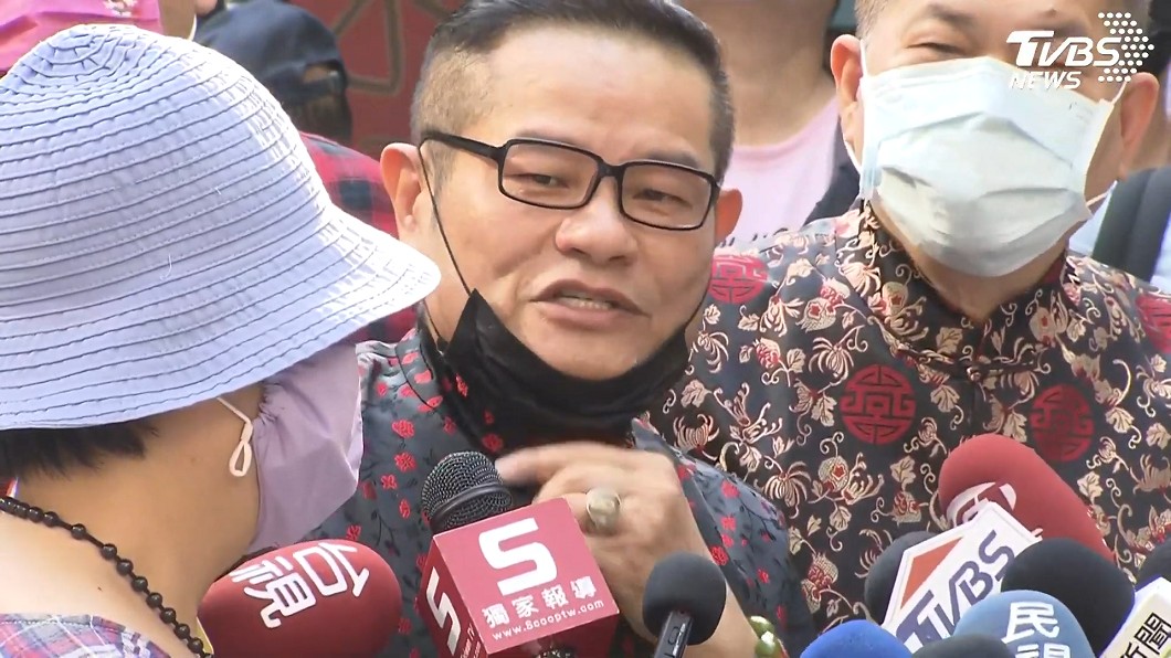 許效舜向外界喊話停止霸凌。(圖/TVBS)