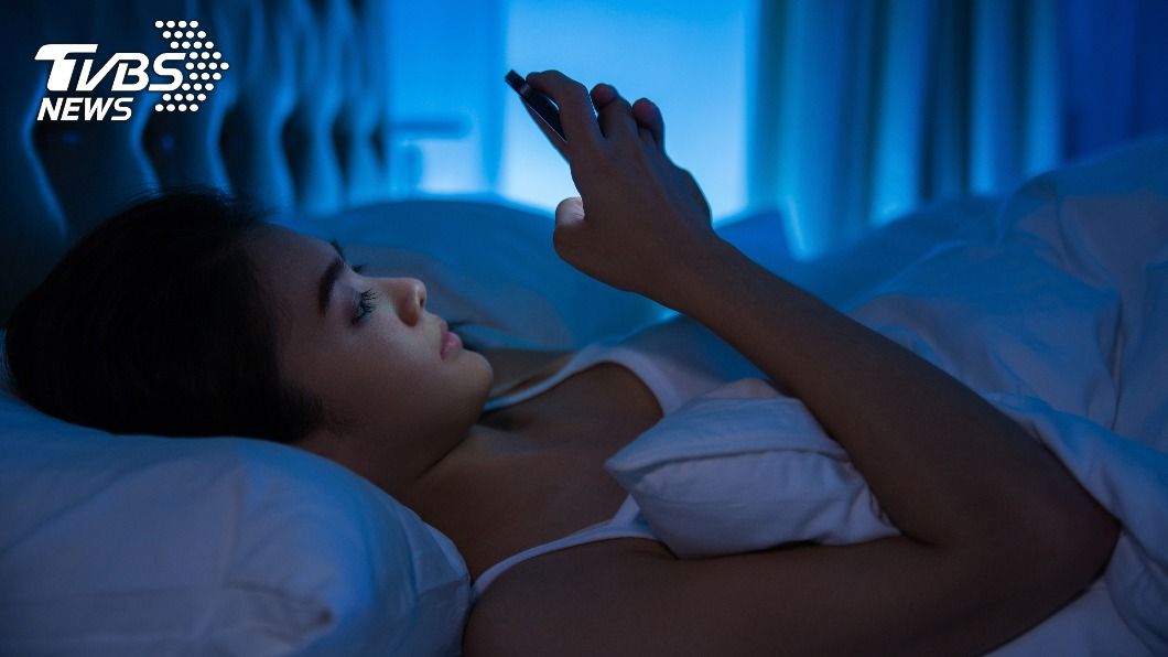 睡眠不足心臟病風險飆20倍 醫師籲12點前入睡