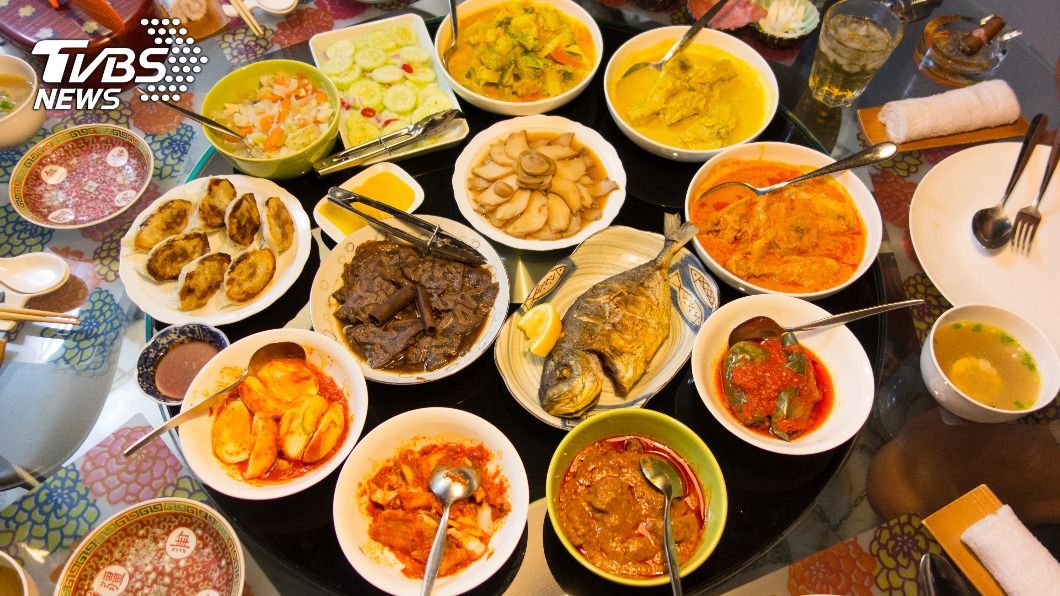 春節餐餐大魚大肉怕變肥 專家教你聰明吃練肌肉