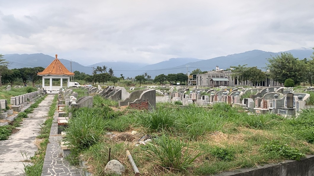 女星拍炸死戲遭鬼纏「手機定位殯儀館」　師父：冤親債主