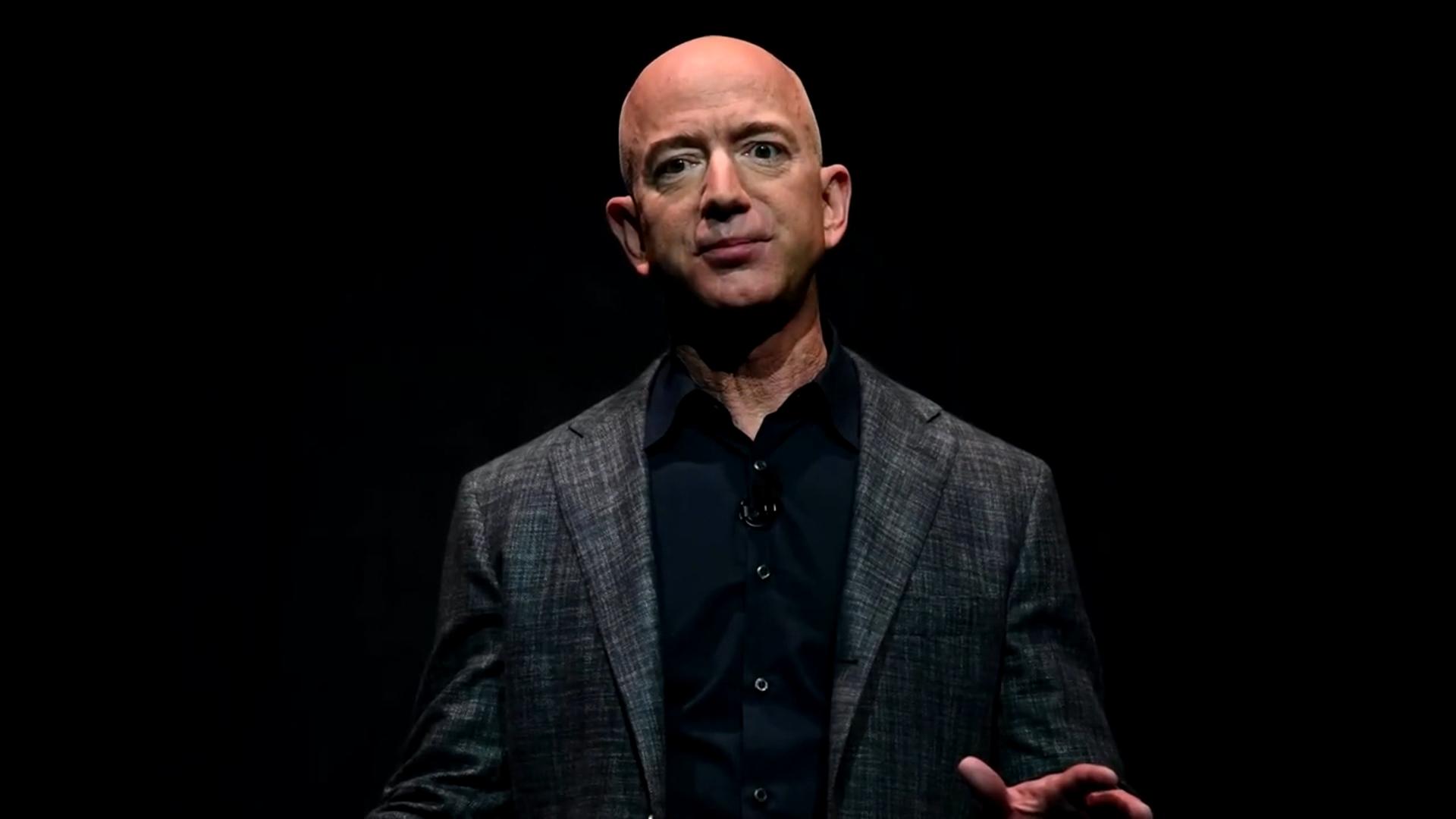 擠下馬斯克!貝佐斯奪回全球首富寶座