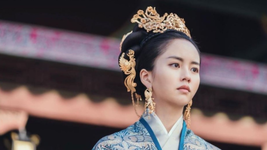 金所炫《月升》熱吻收視飆! 中韓網友槓抄襲