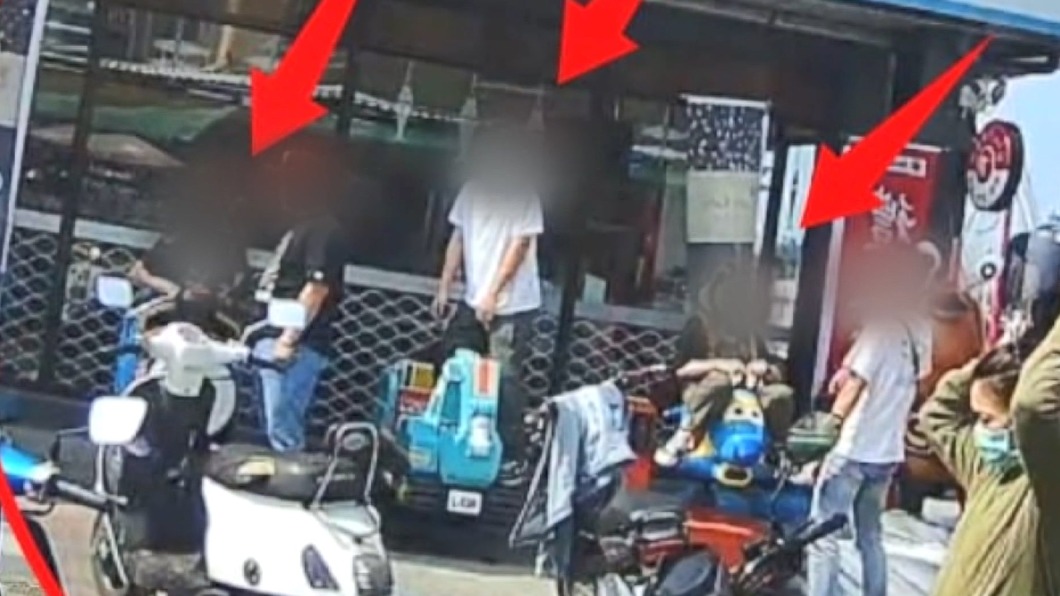圖/翻攝自高雄爆料公社