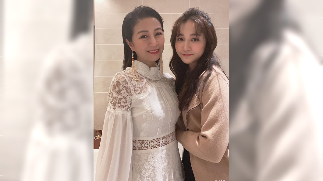 齊薇承襲媽媽強大的基因。(圖/翻攝自方文琳Facebook)
