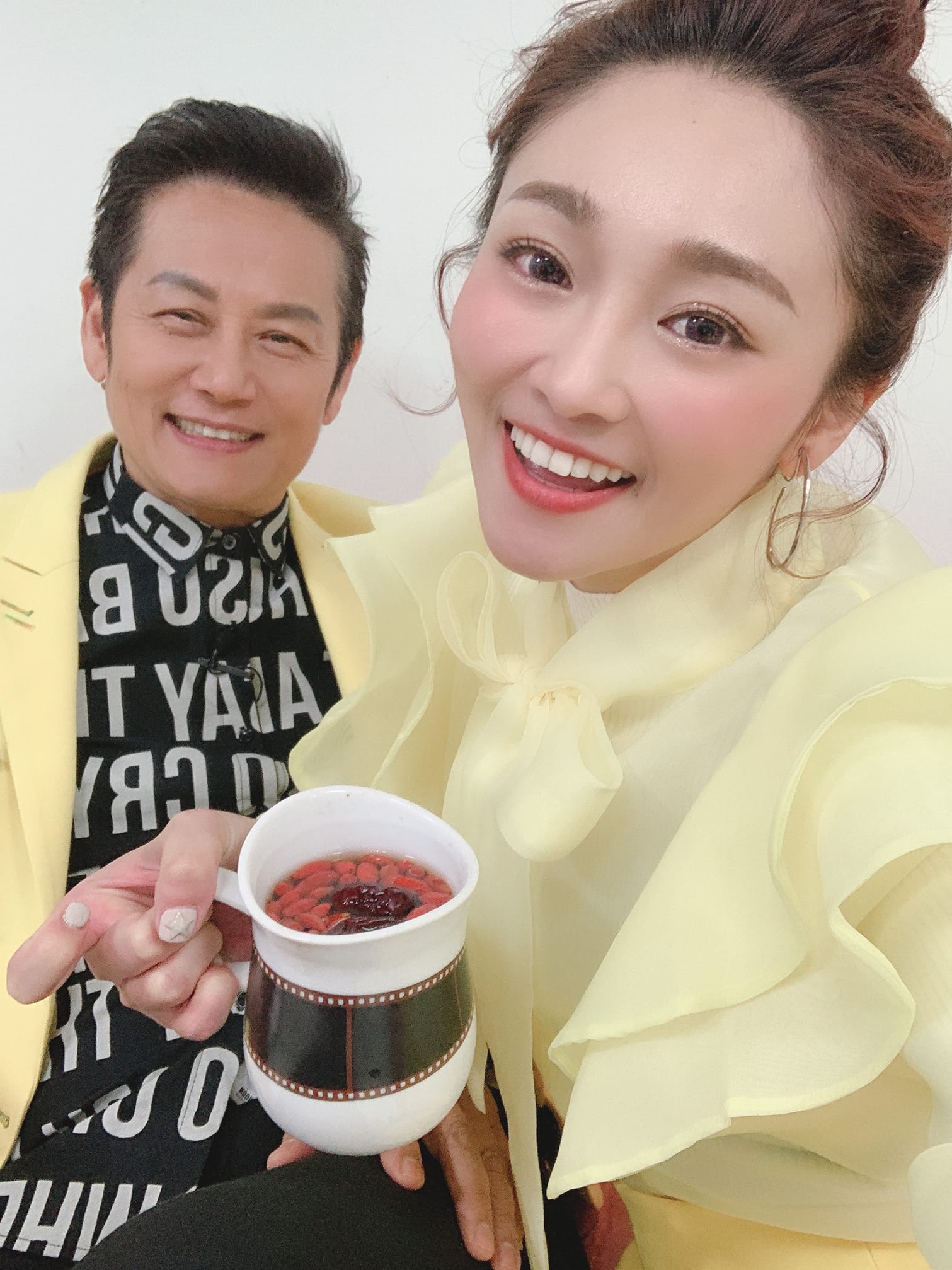 徐乃麟和張文綺情同父女。(圖/翻攝自張文綺臉書)