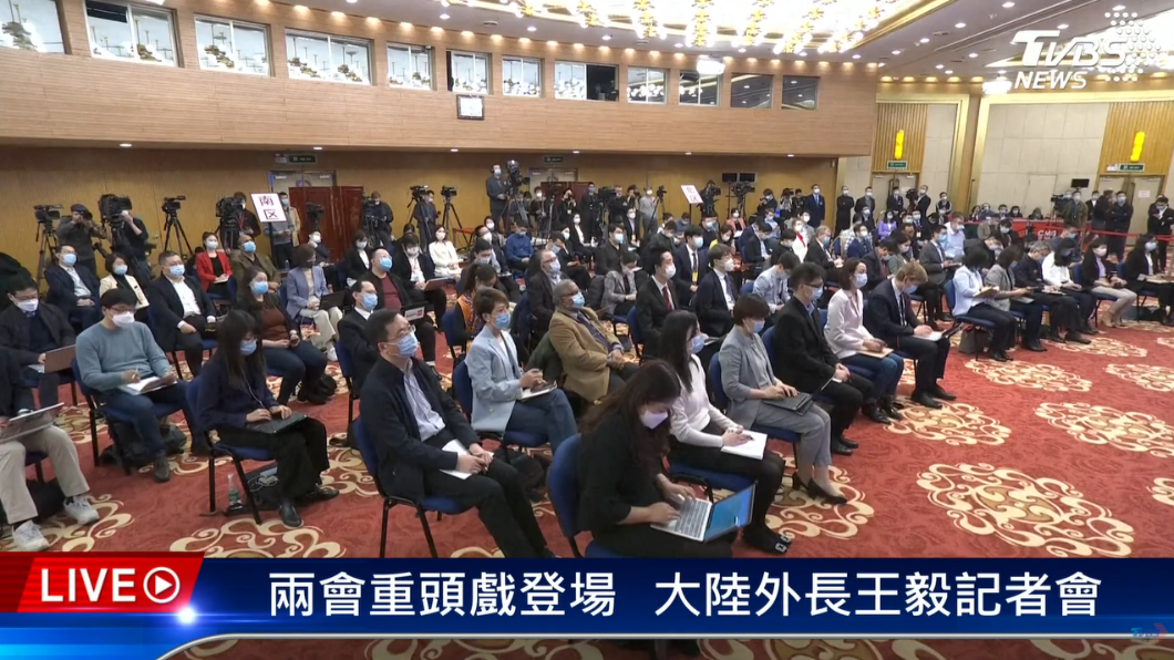 共有27位中外媒體記者在外交記者會發問。(圖/TVBS)