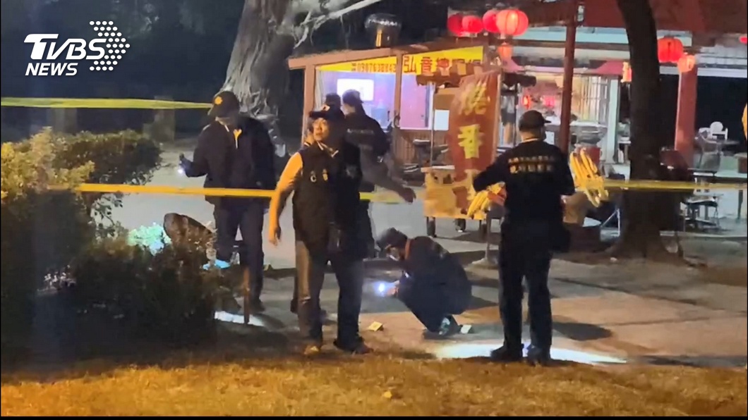 大樹槍擊案兇嫌落網 死者家屬聚集分局外促警嚴辦