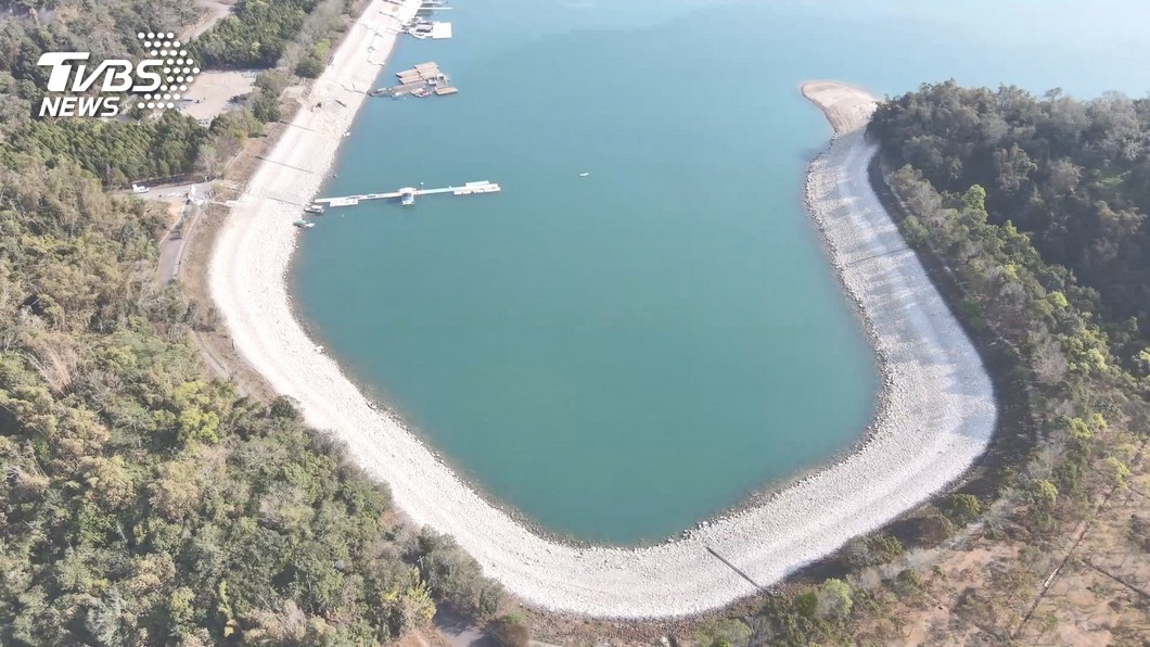 水情吃緊! 日月潭區出現「年輪蛋糕」奇景