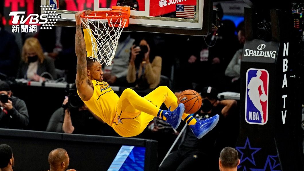 里拉德致勝大號三分彈　詹姆斯隊贏下NBA明星賽
