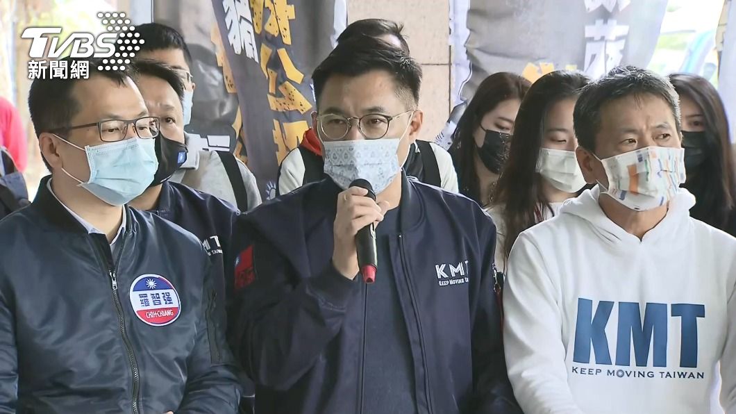 國民黨送2公投案百萬連署書 呼籲8月踴躍投票