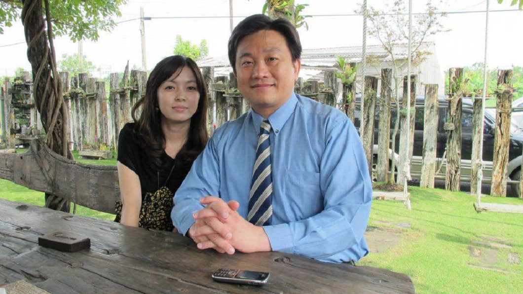 王定宇和李淑吟結婚多年,向來給外界愛家愛妻的好形象。(圖/翻攝自王定宇臉書)