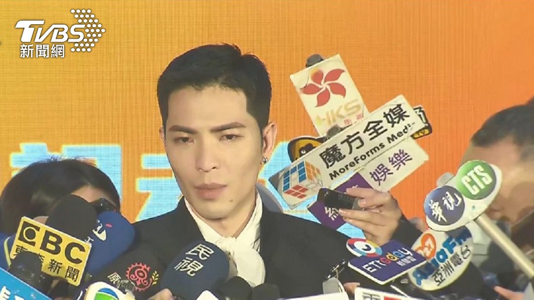 蕭敬騰4度續約老東家「華納唱片」。(圖/TVBS)