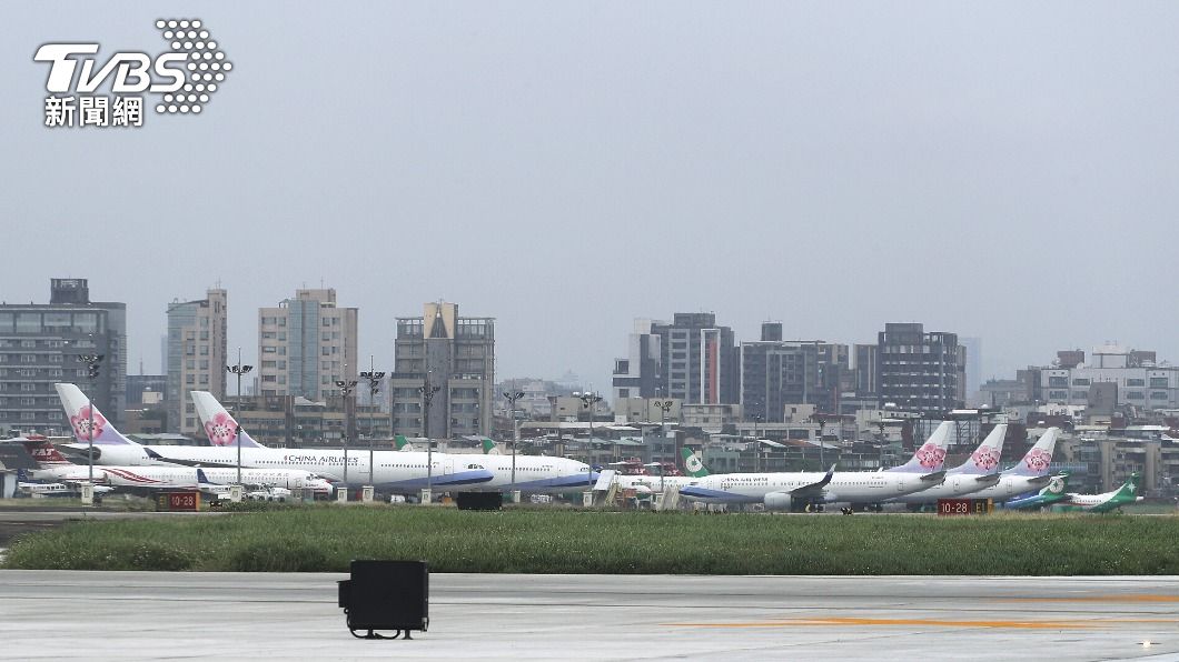 躲疫情！印度44人中午抵台　重症外交官專機回國就醫