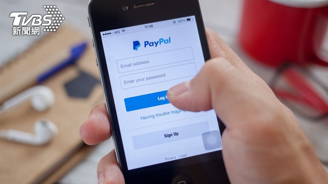 PayPal建立了各種對抗網路詐騙的機制。(示意圖/shutterstock達志影像)
