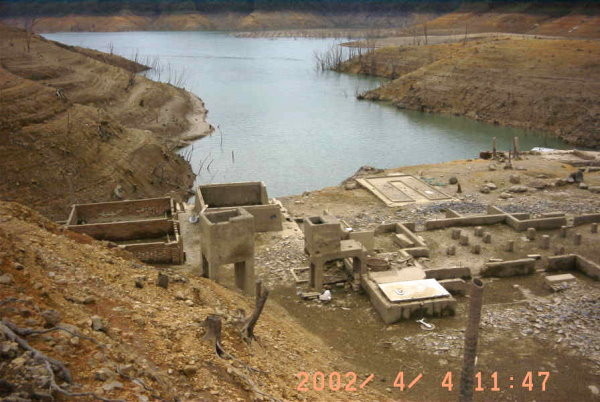 舊址曾於民國91年大旱浮出水面。(圖/台北翡翠水庫管理局)