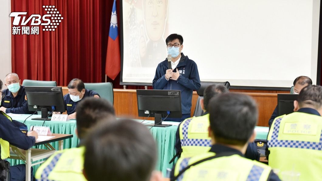 陳其邁指示肅槍 黃明昭親自帶隊臨檢拚高市治安