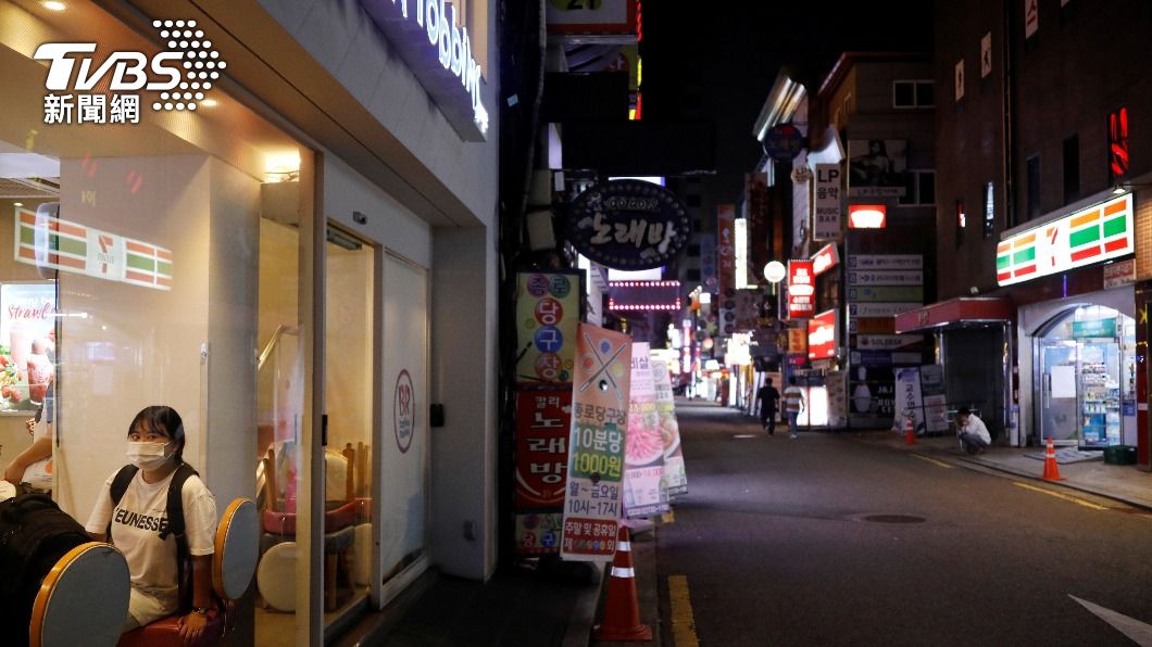 韓國放寬聚會禁令 非首都圈娛樂場所營業時限取消