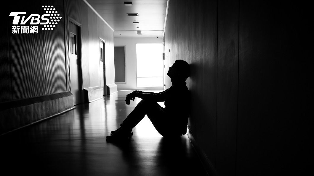 丈夫與公婆得知妻子是男兒身當場崩潰。(示意圖/shutterstock達志影像)