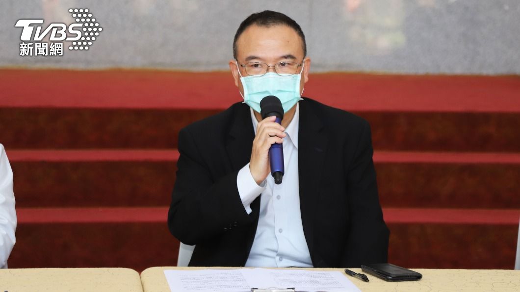 文化部次長蕭宗煌今(14)日出席黃民安追思記者會,代表文化部長李永得。(圖/TVBS)