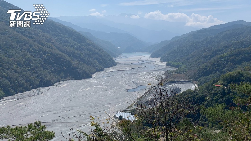 水庫上游大量開發 全台水庫去年清淤量創新高