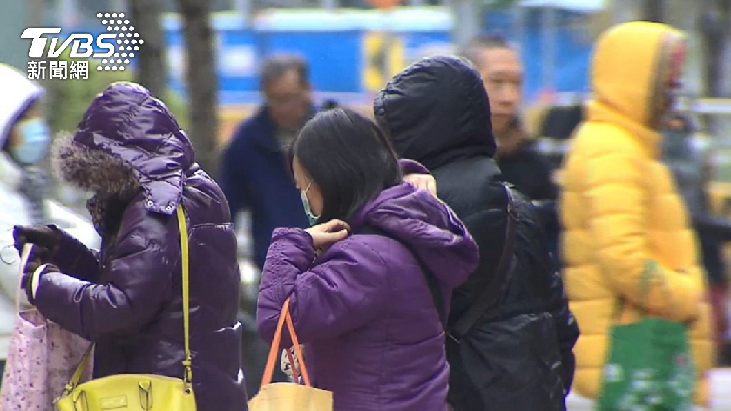 冷氣團夾沙塵暴「北台狂掉10度」 玉山有望降雪