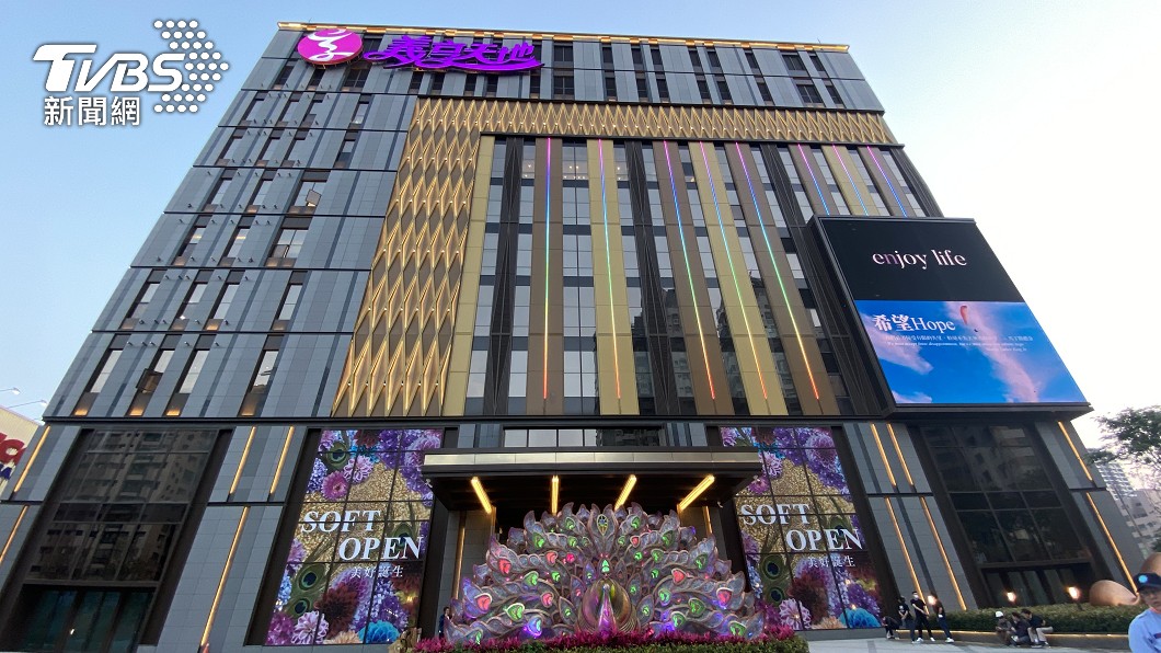 旭集高雄店開幕！義享天地70家人氣餐廳　美食吃到翻