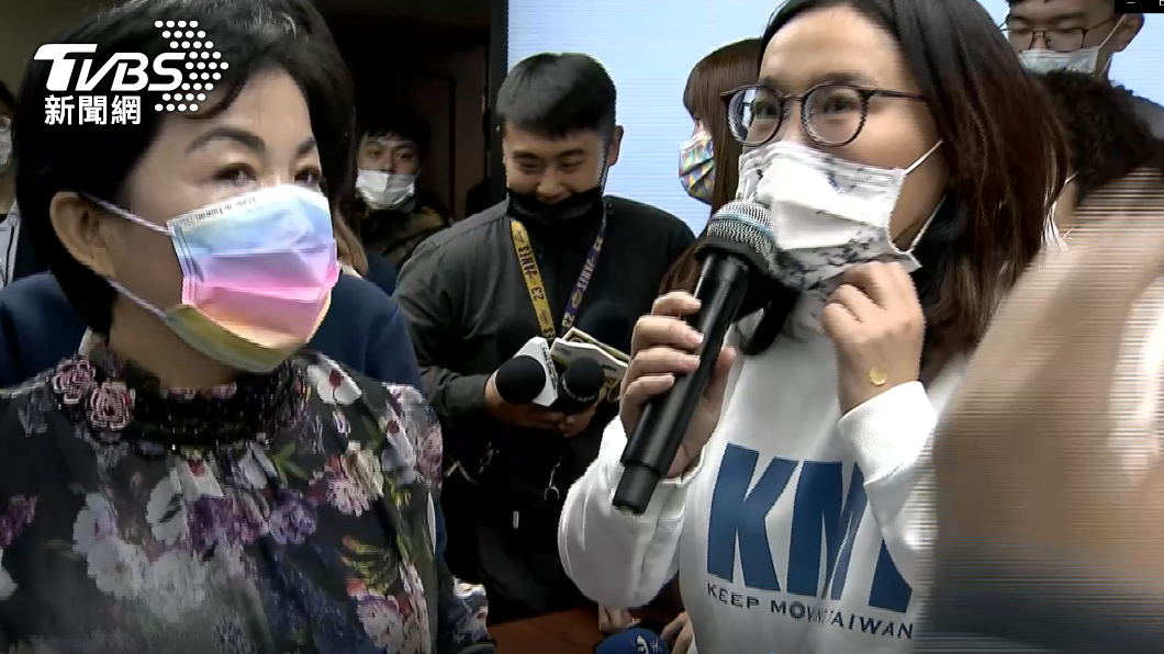 陳玉珍上週無預警通過「疫苗調閱小組」。