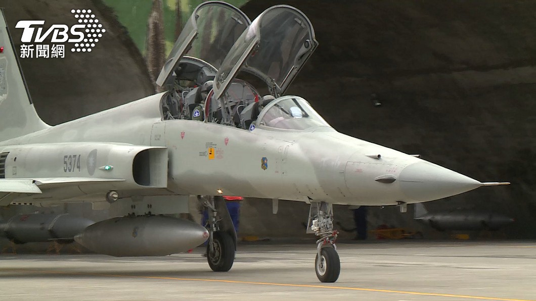 19年內失事9次! 志航基地宣布「F-5戰機全停飛」