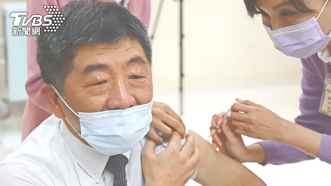 陳時中施打疫苗後也出現些微副作用。（圖／TVBS）