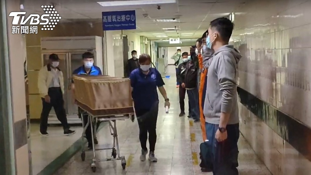 羅尚樺中尉死因初判頭部外傷顱內出血,導致中樞神經休克。(圖/TVBS)