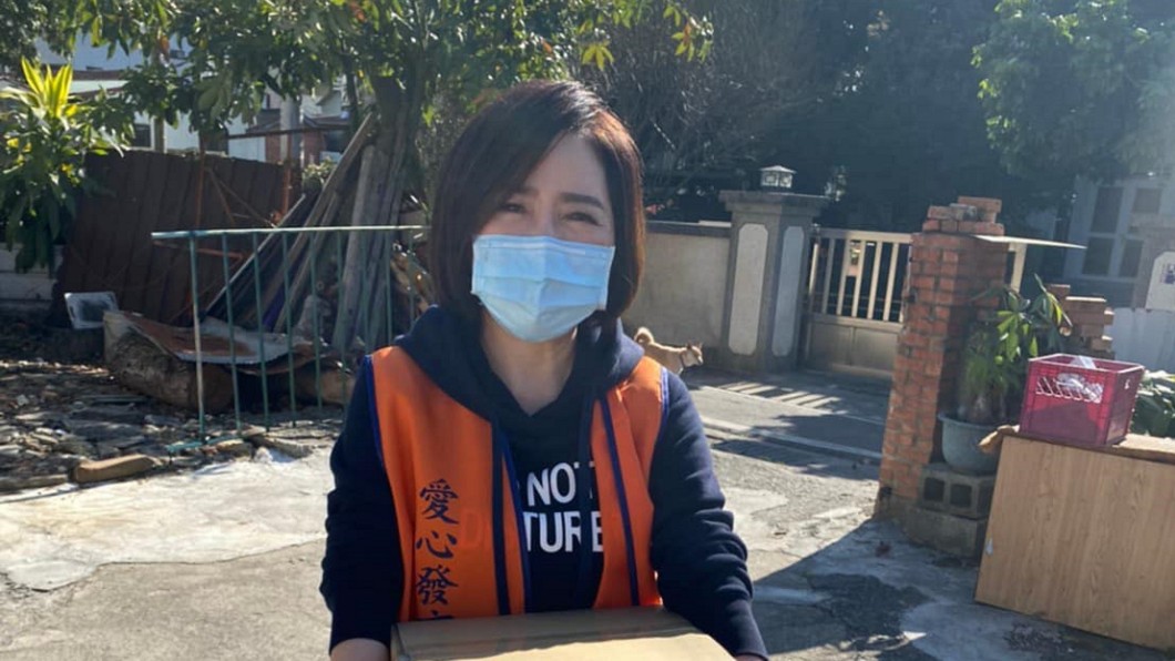 于美人出道前是補教名師。(圖/翻攝自于美人臉書)