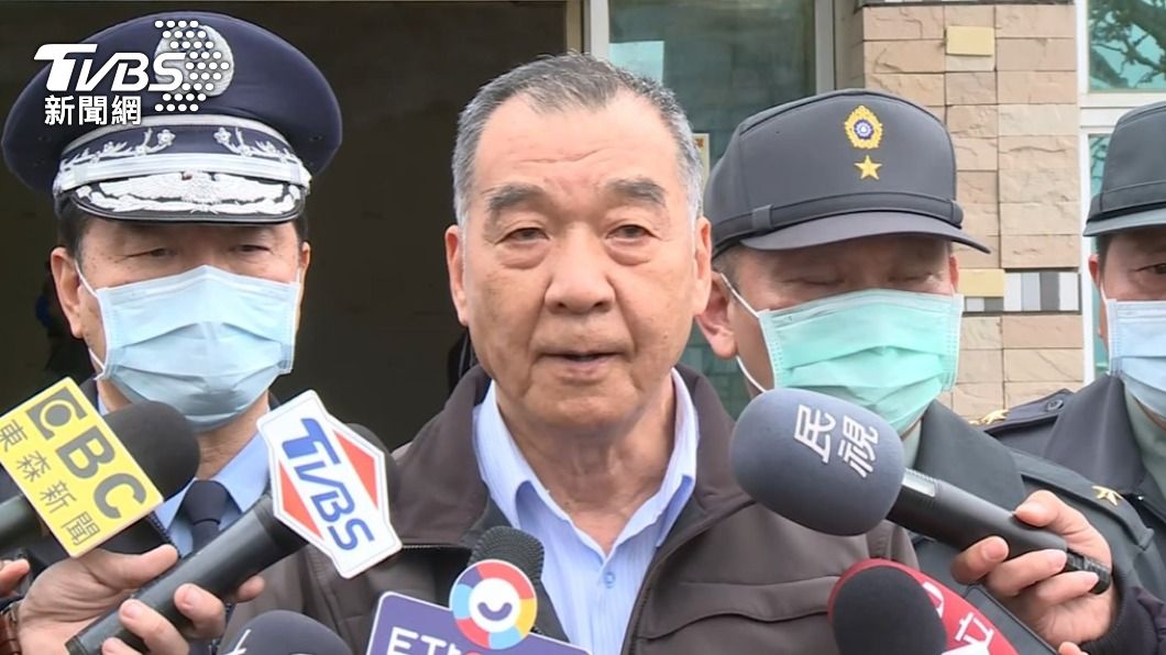 國防部長致歉「照顧官兵顧成這樣」 曝F-5E失事關鍵