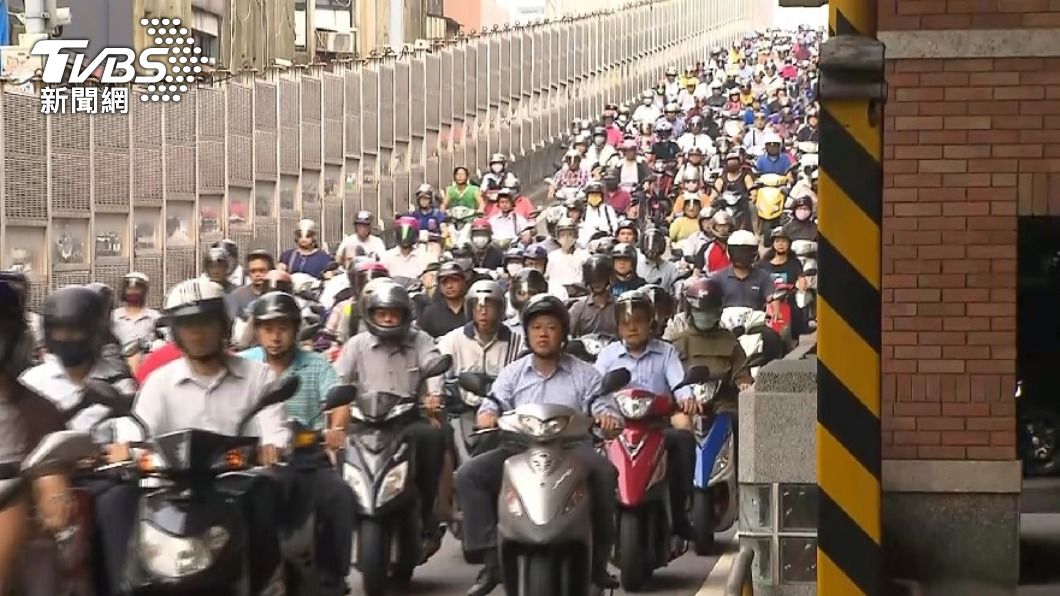 牌照稅4/1開徵 全台765萬車主5/3前須繳納