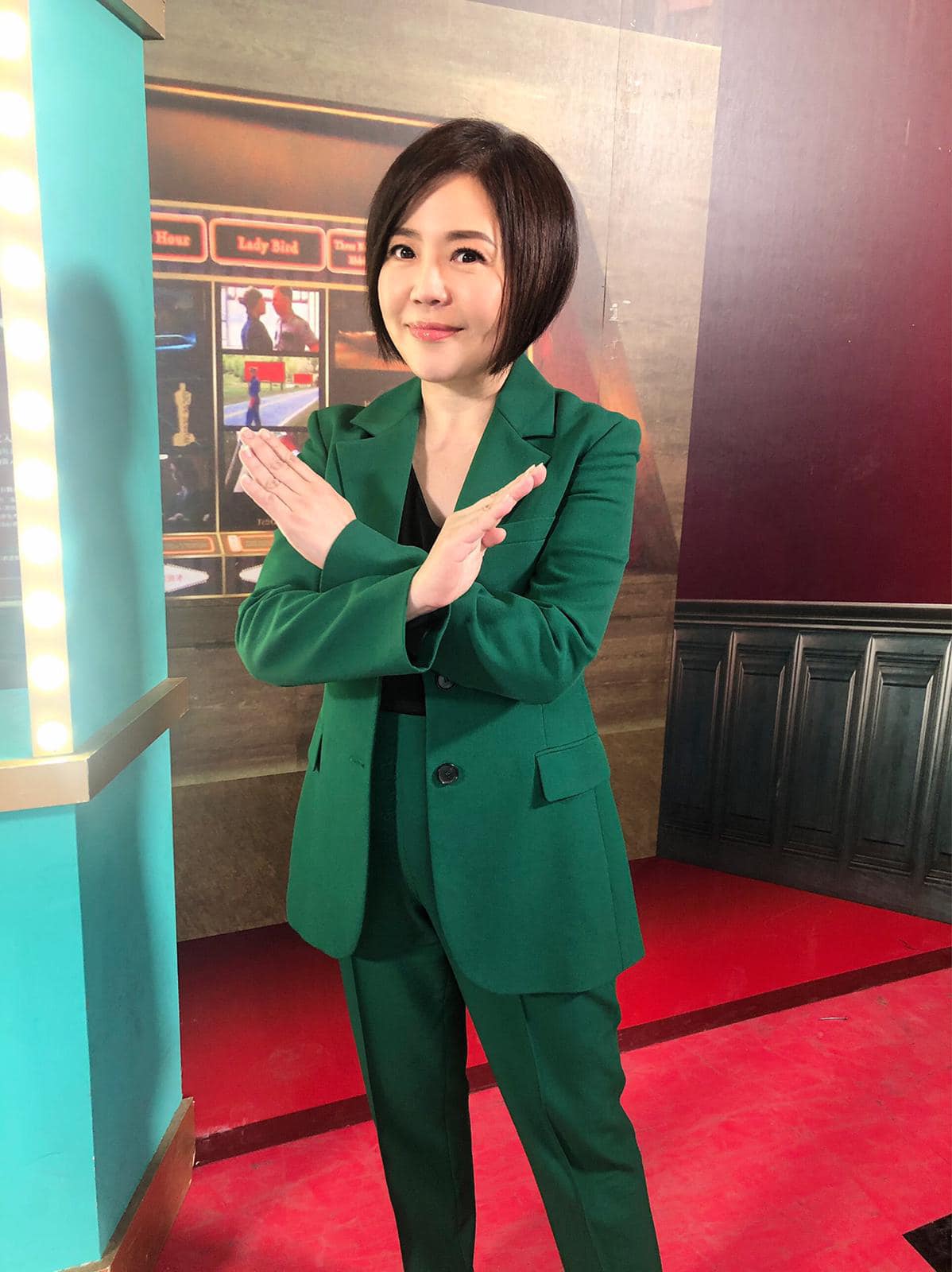 于美人考上政大宗教研究所榜首。(圖/翻攝自于美人臉書)