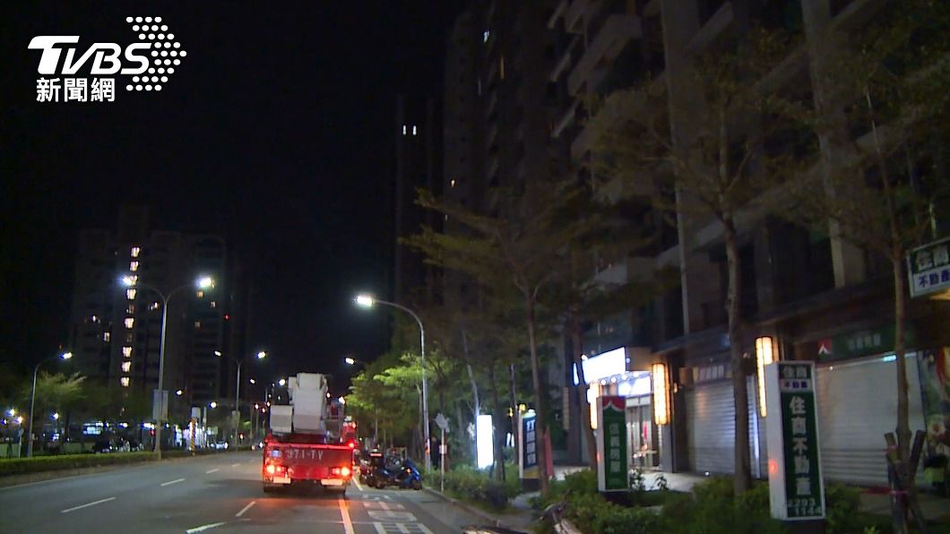 疑行動電源爆炸釀災 男左手被炸成碎肉「剩1根指頭」