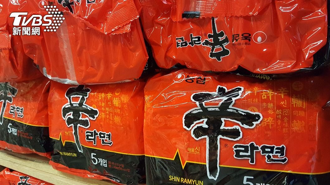 辛拉麵「CP值有差」？南韓YouTuber親揭這國最好吃：料多便宜