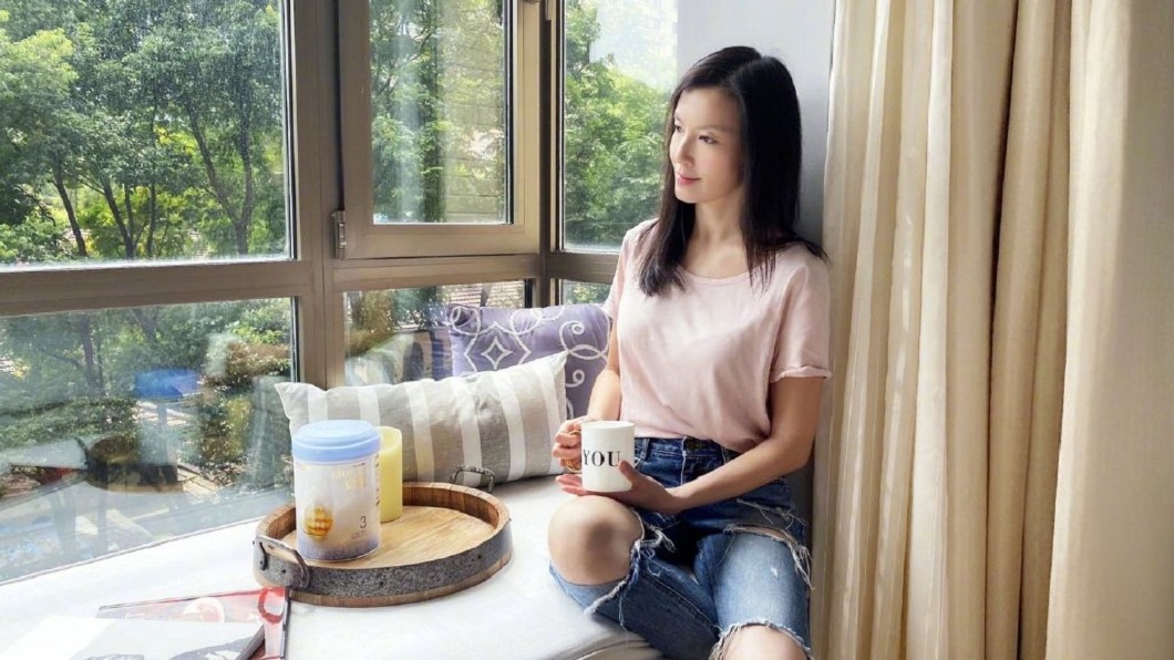 林熙蕾昔日有性感女神之美稱。(圖/翻攝自微博)
