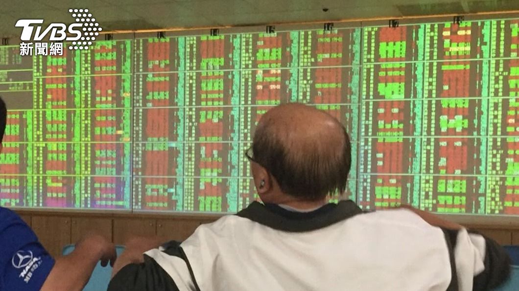台股上揚102點突破14900點關卡 電金生技強勢
