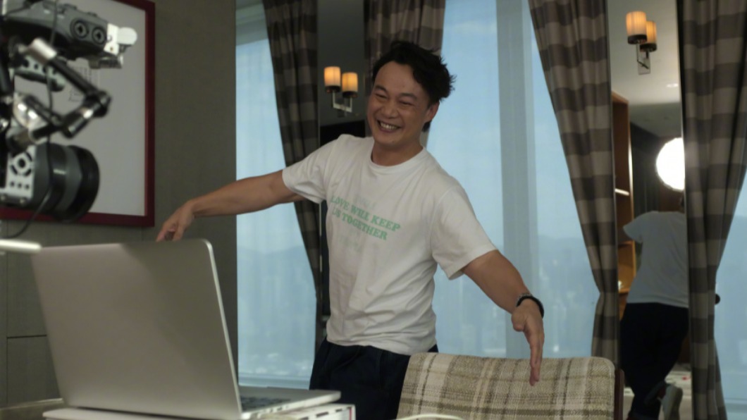陳奕迅將面臨高額違約金。（圖／翻攝自陳奕迅微博）