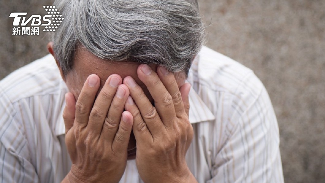 一名80多歲男性因新增之流感併發重症死亡。(示意圖/shutterstock達志影像)