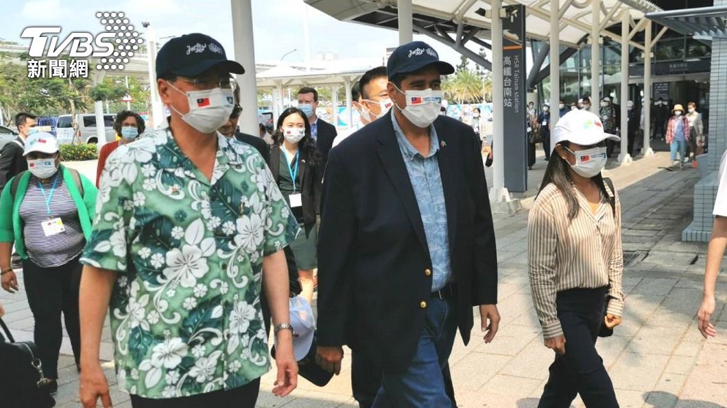 訪視龍蝦養殖場 惠恕仁盼養殖科技締結夥伴關係